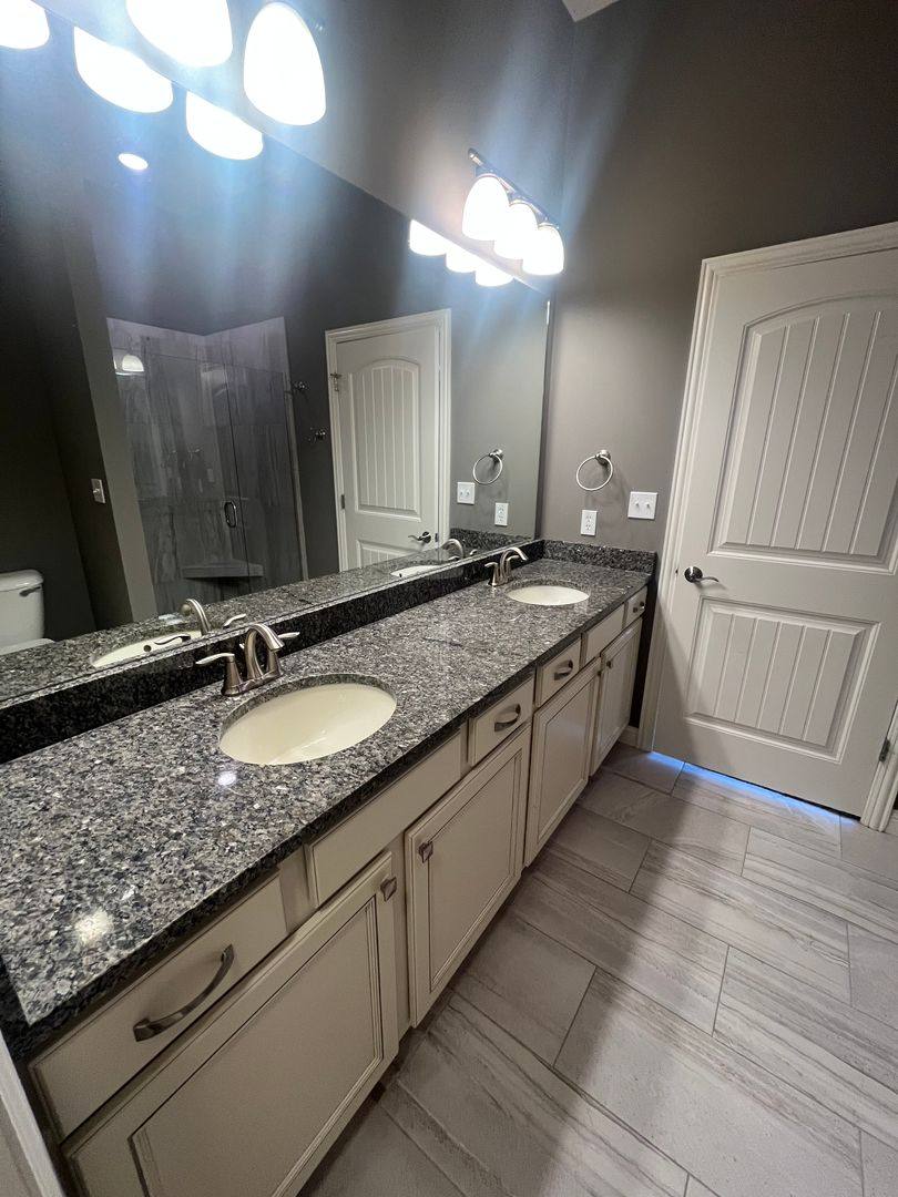 Apartment for rent at 1616 Residence Dr, Columbia, MO 65201