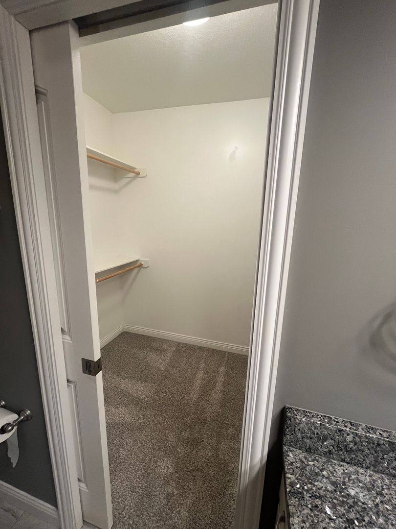 Apartment for rent at 1616 Residence Dr, Columbia, MO 65201