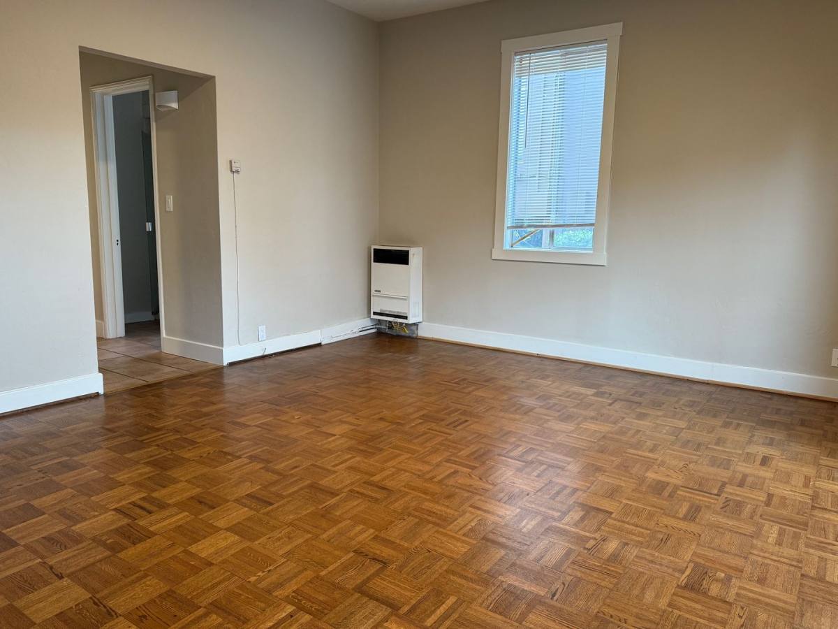 Apartment for rent at 1312 Chestnut St, Alameda, CA 94501
