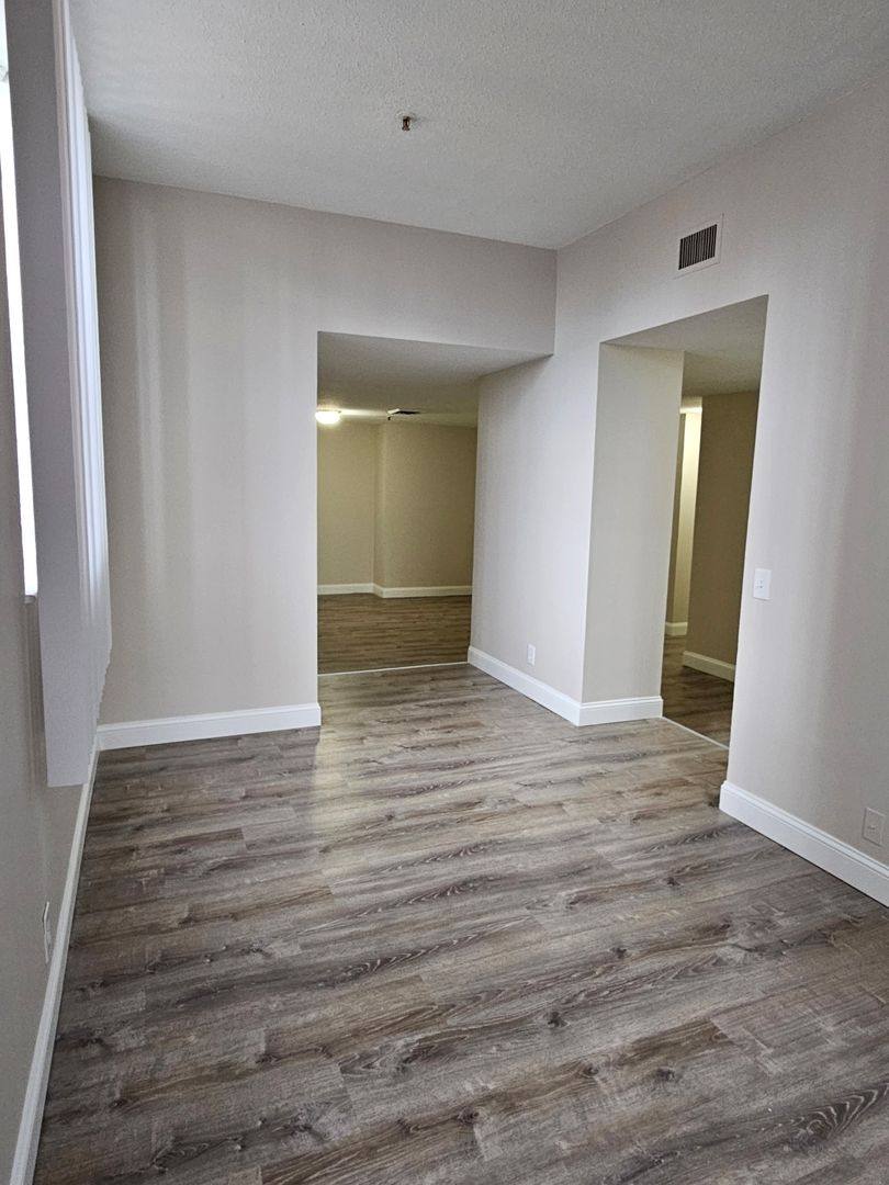 Apartment for rent at 2 Weaver St, Fall River, MA 02720