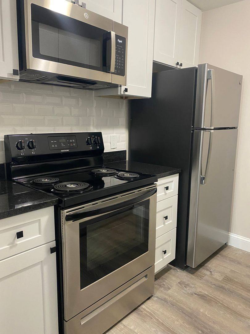 Apartment for rent at 2 Weaver St, Fall River, MA 02720