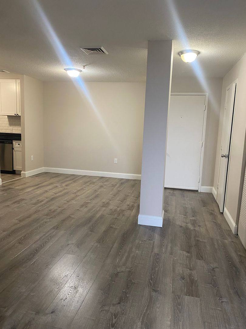 Apartment for rent at 2 Weaver St, Fall River, MA 02720