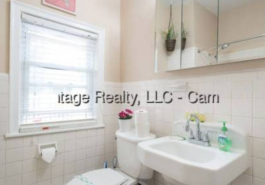 Apartment for rent at 20 Fellsway #2, Somerville, MA 02145