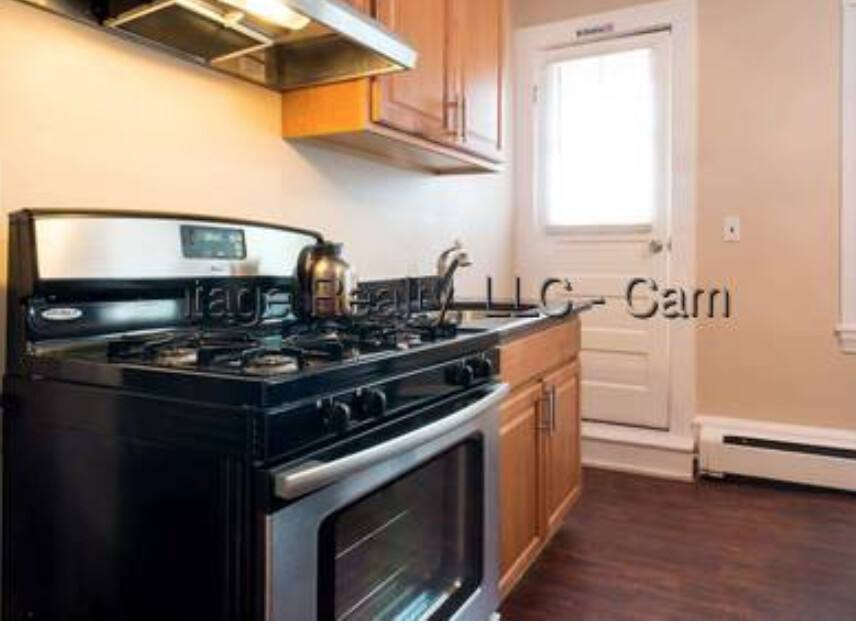 Apartment for rent at 20 Fellsway #2, Somerville, MA 02145