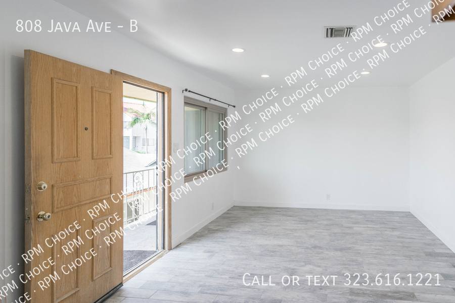 Apartment for rent at 808 Java Ave #B, Inglewood, CA 90301
