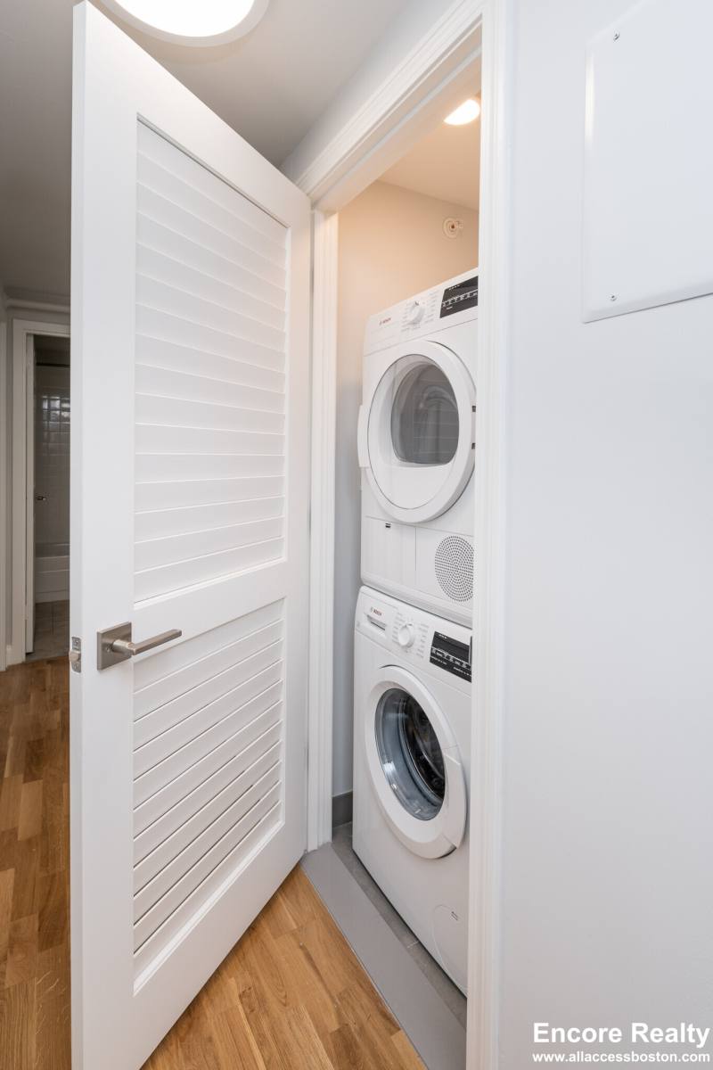 Apartment for rent at 1410 Columbia Rd #714I, South Boston, MA 02127