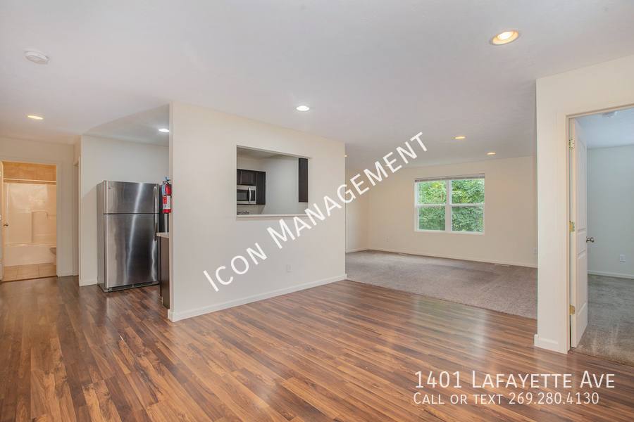 Townhouse for rent at 1401 Lafayette Ave, Kalamazoo, MI 49006