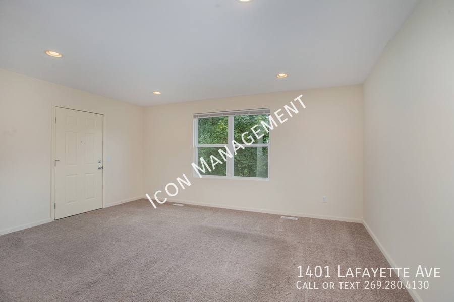 Townhouse for rent at 1401 Lafayette Ave, Kalamazoo, MI 49006