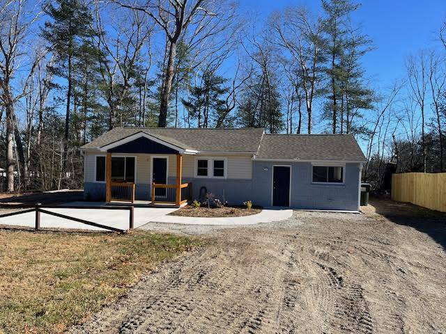 House for rent at 2514 Rolfe Streert, Hendersonville, NC 28791