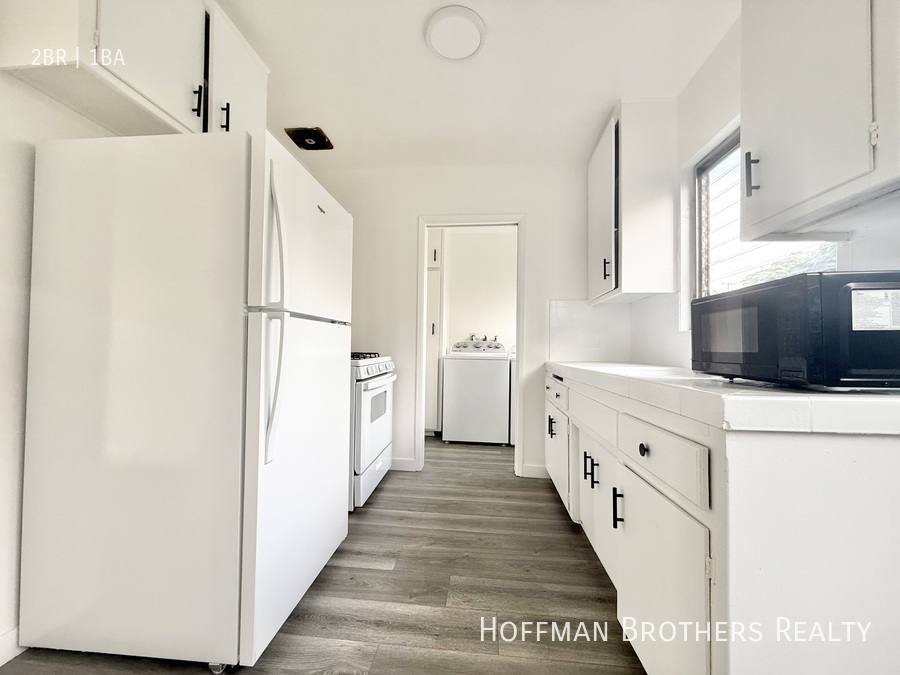 Apartment for rent at 1258 Virgil Ave #2, Los Angeles, CA 90029