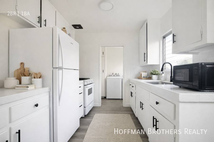 Apartment for rent at 1258 Virgil Ave #2, Los Angeles, CA 90029