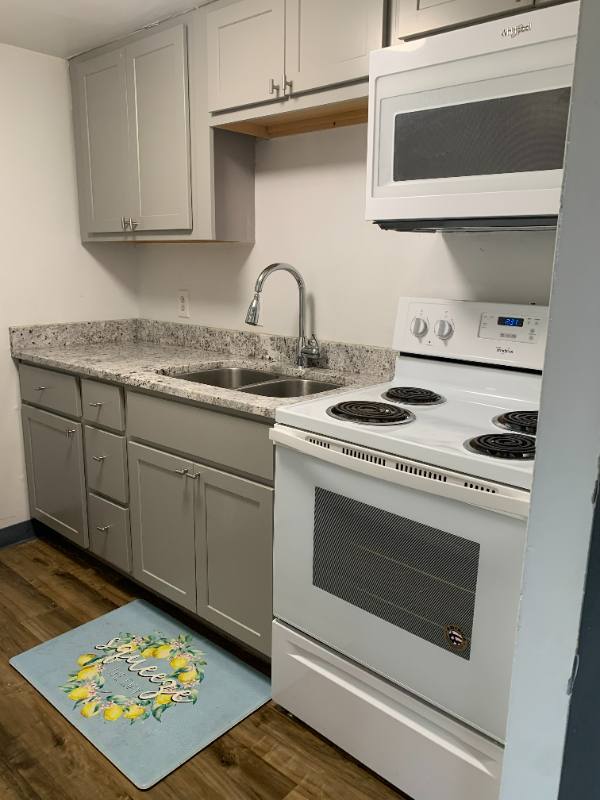 Apartment for rent at 728 Ohio Pike, Cincinnati, OH 45245