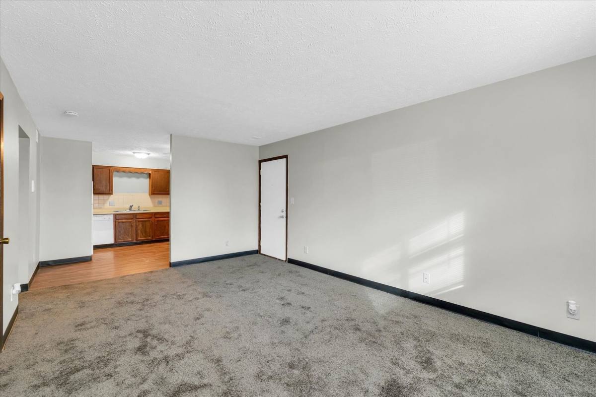 Apartment for rent at 5 Willedrob Rd, Bloomington, IL 61701