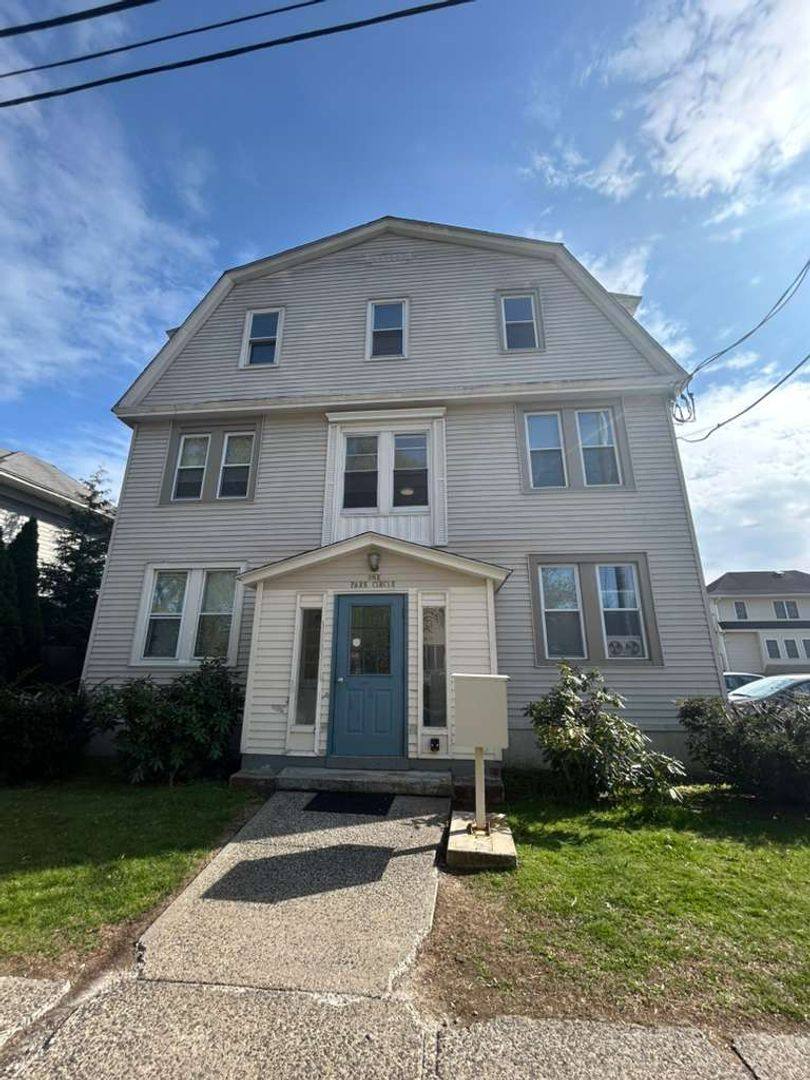 Apartment for rent at 1 Park Circle, Milford, CT 06460