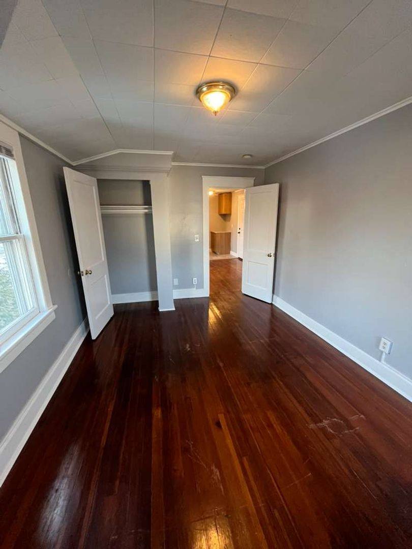 Apartment for rent at 1 Park Circle, Milford, CT 06460