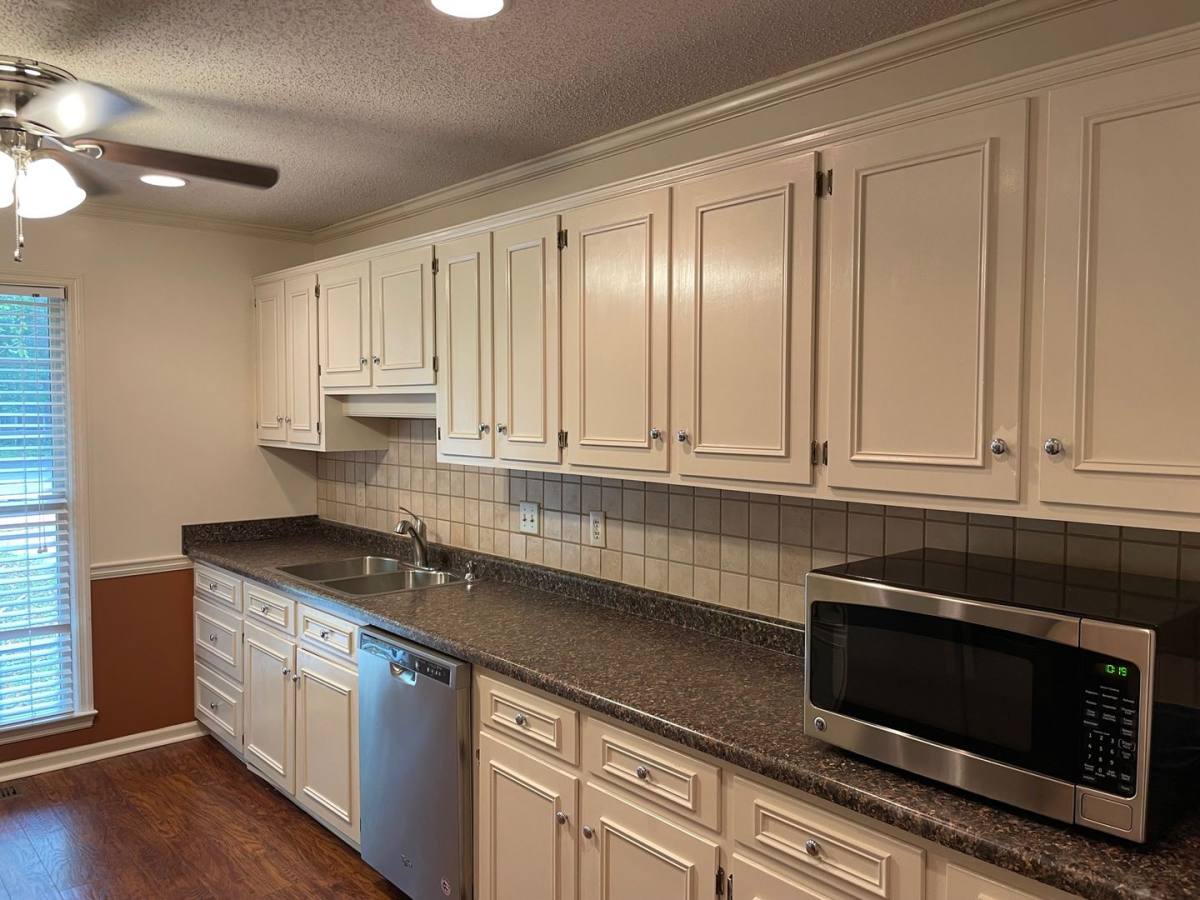 House for rent at 300 Pebble Creek Dr, Athens, GA 30605