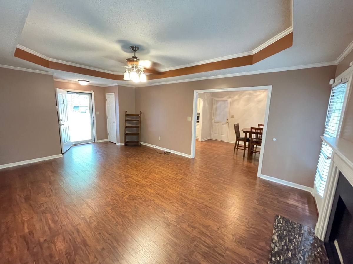 House for rent at 300 Pebble Creek Dr, Athens, GA 30605