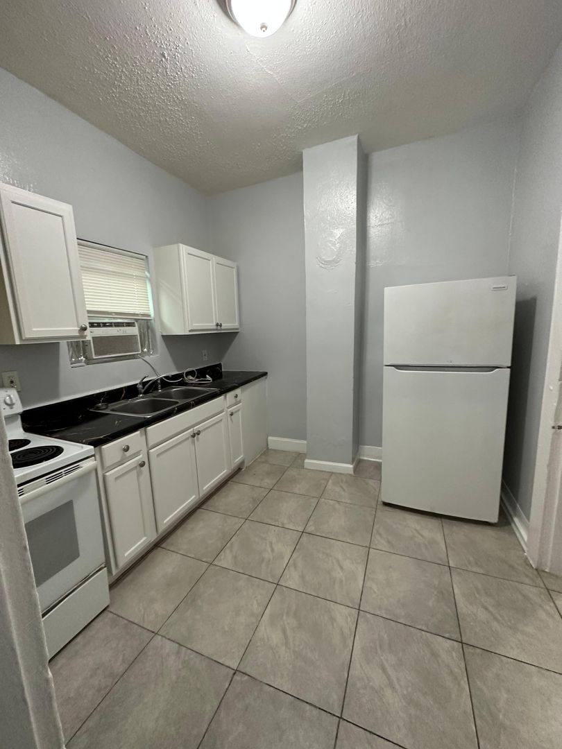 House for rent at 707 Franklin St, Jacksonville, FL 32202