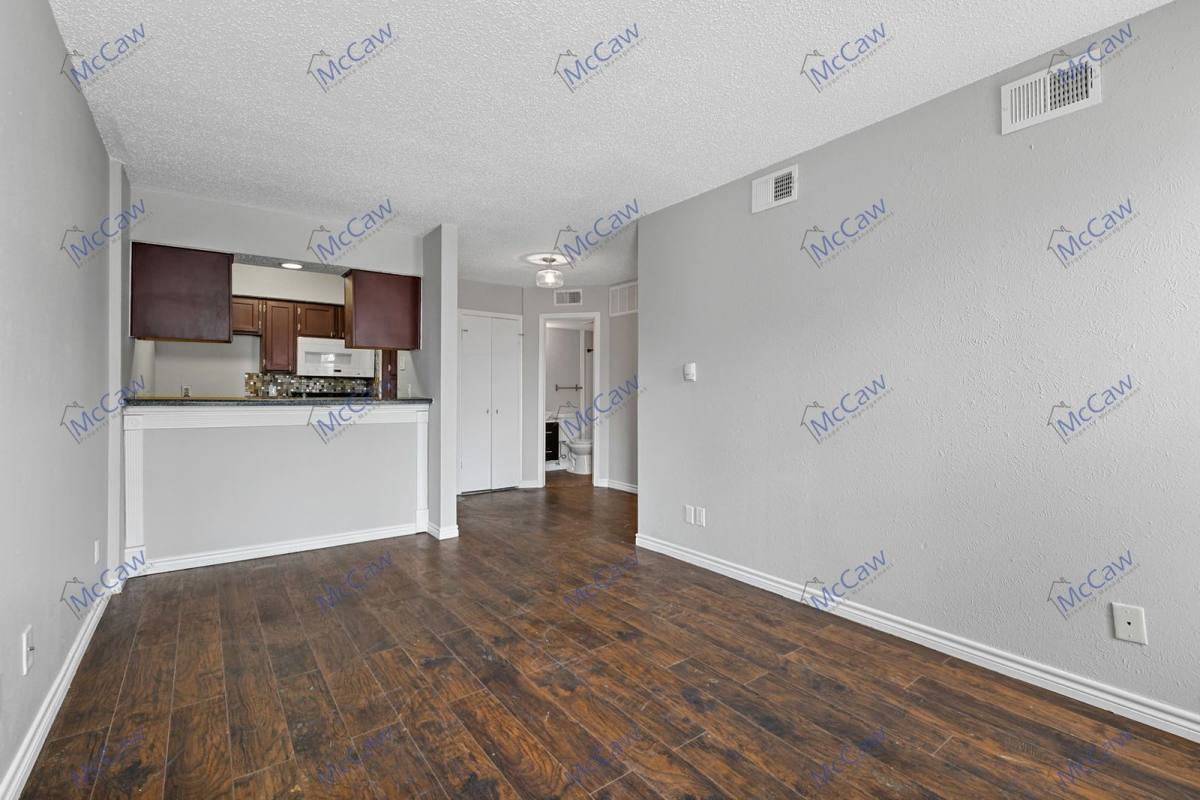 Condo for rent at 9520 Royal Lane #321, Dallas, TX 75243