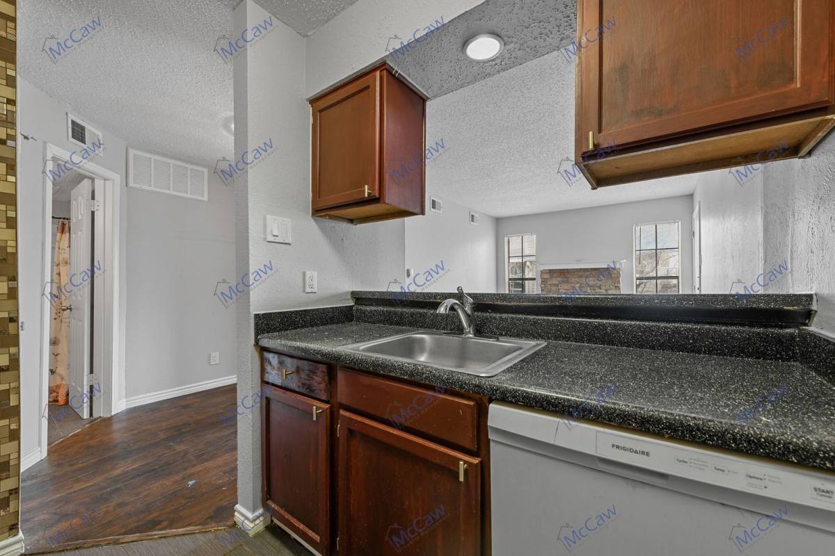 Condo for rent at 9520 Royal Lane #321, Dallas, TX 75243