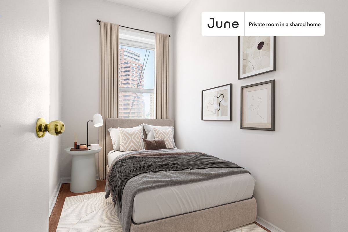 Apartment for rent at 243 E Broadway, New York, NY 10002