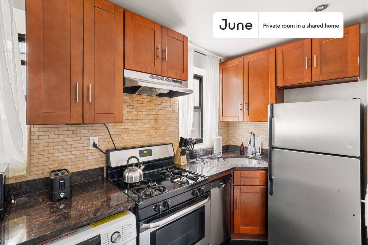 Apartment for rent at 965 Amsterdam Ave #A, New York, NY 10025