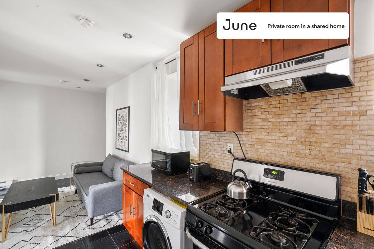 Apartment for rent at 965 Amsterdam Ave #A, New York, NY 10025