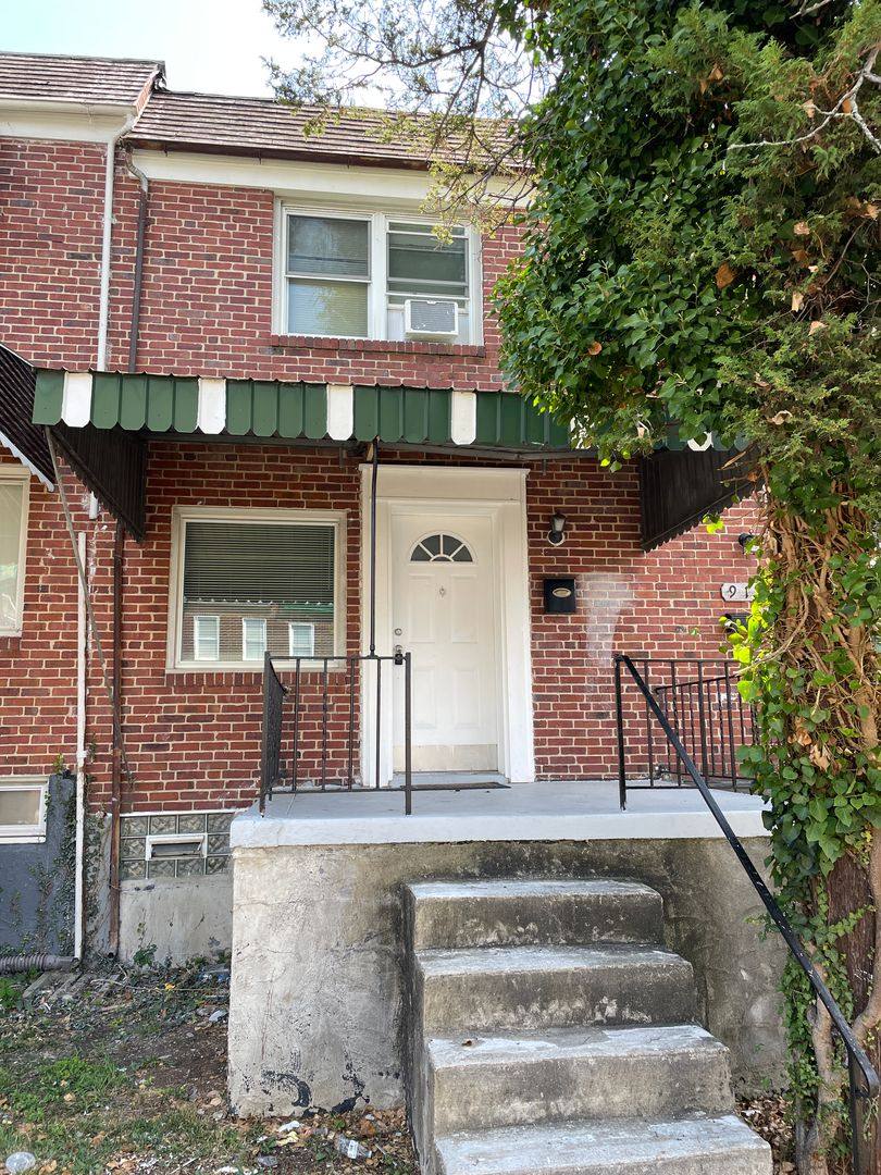 House for rent at 921 Bonapart Ave, Baltimore, MD 21218