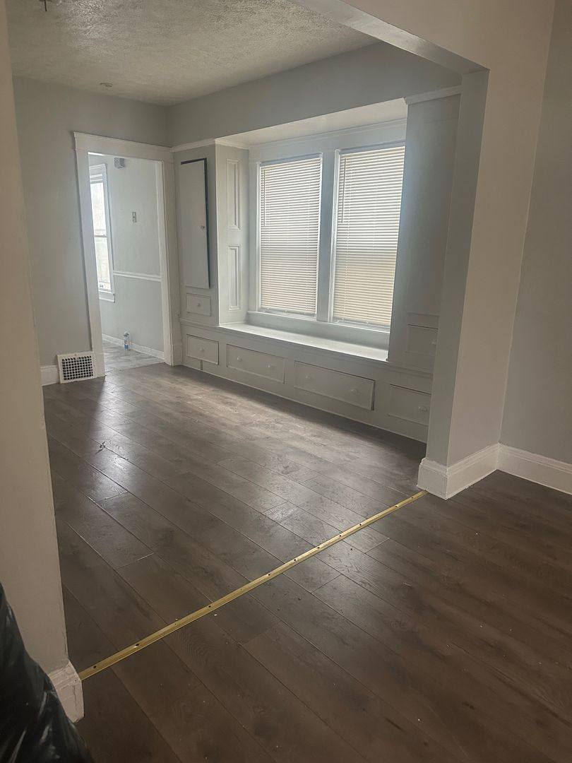 Townhouse for rent at 9710 Lamontier, Cleveland, OH 44104