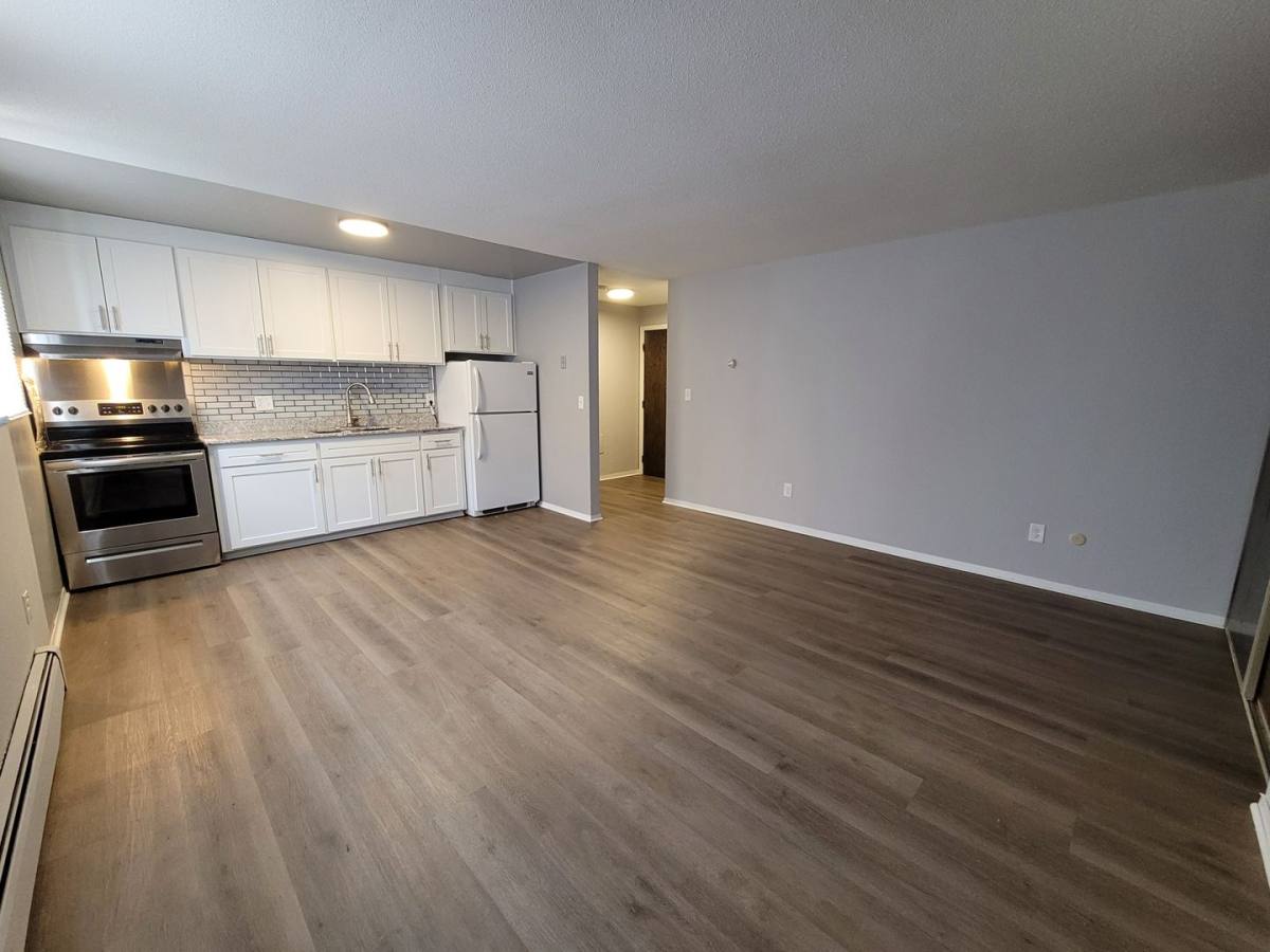 Apartment for rent at 761 Como Ave, Saint Paul, MN 55103