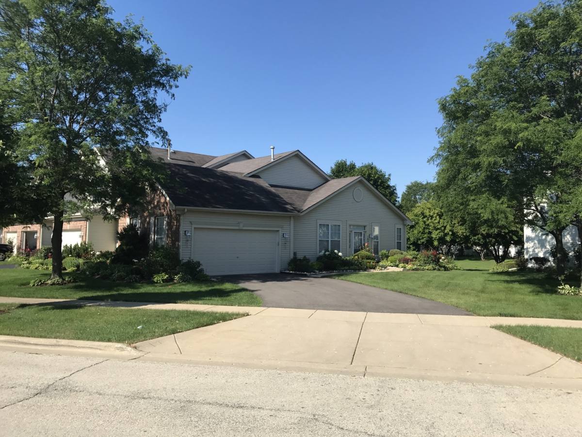 House for rent at 1493 Keystone Court, Elgin, IL 60120