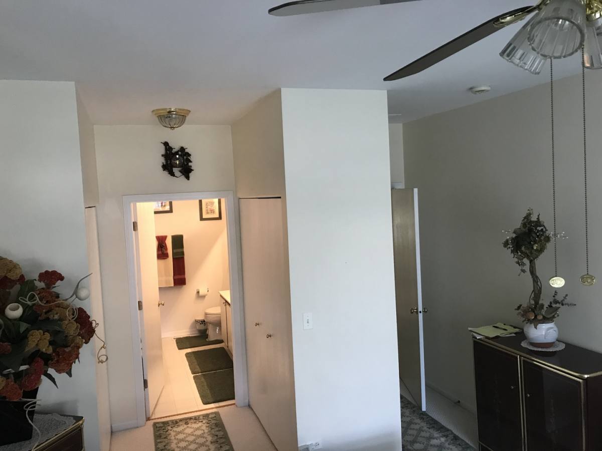 House for rent at 1493 Keystone Court, Elgin, IL 60120