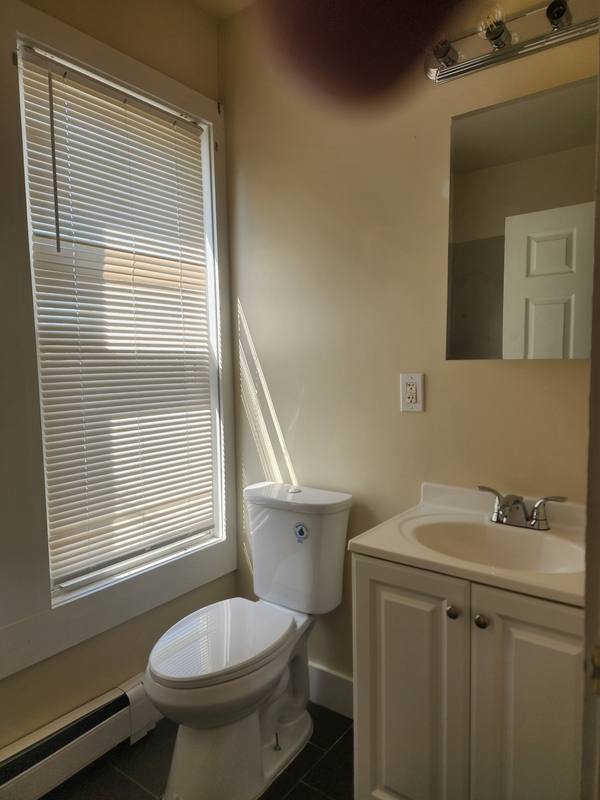 157 N Clinton St #B, Poughkeepsie, NY 12601 - Apartment for Rent - Image 10