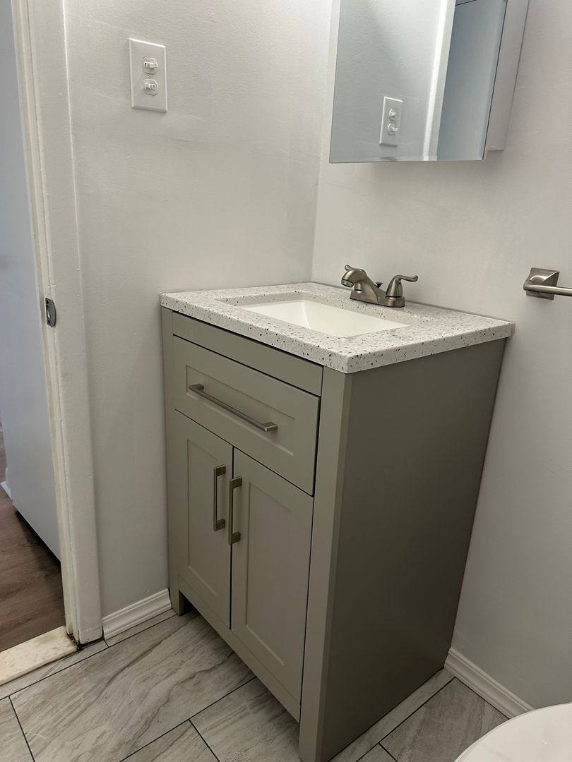 Apartment for rent at 500-502 W Ave, Jenkintown, PA 19046