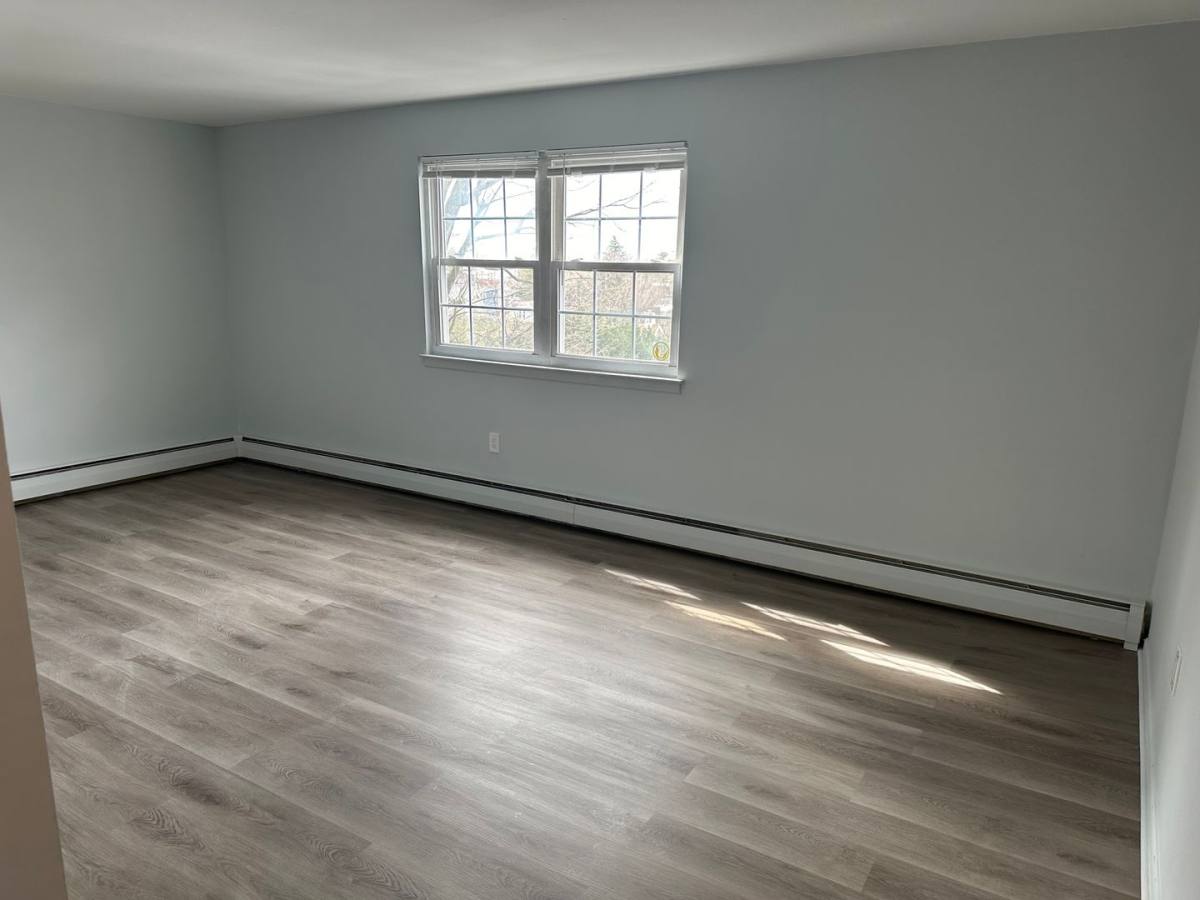 Apartment for rent at 500-502 W Ave, Jenkintown, PA 19046