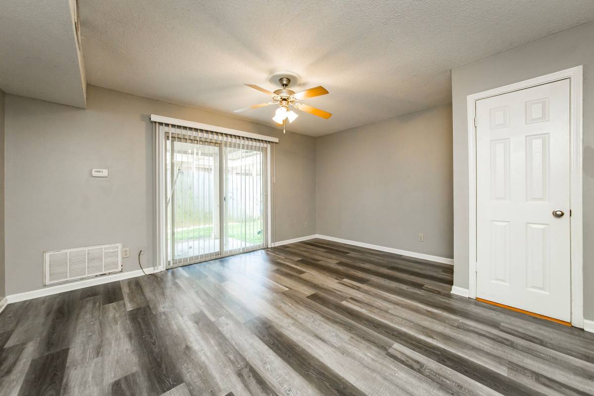 Apartment for rent at 200 Crestview Dr, Jacksonville, AR 72076