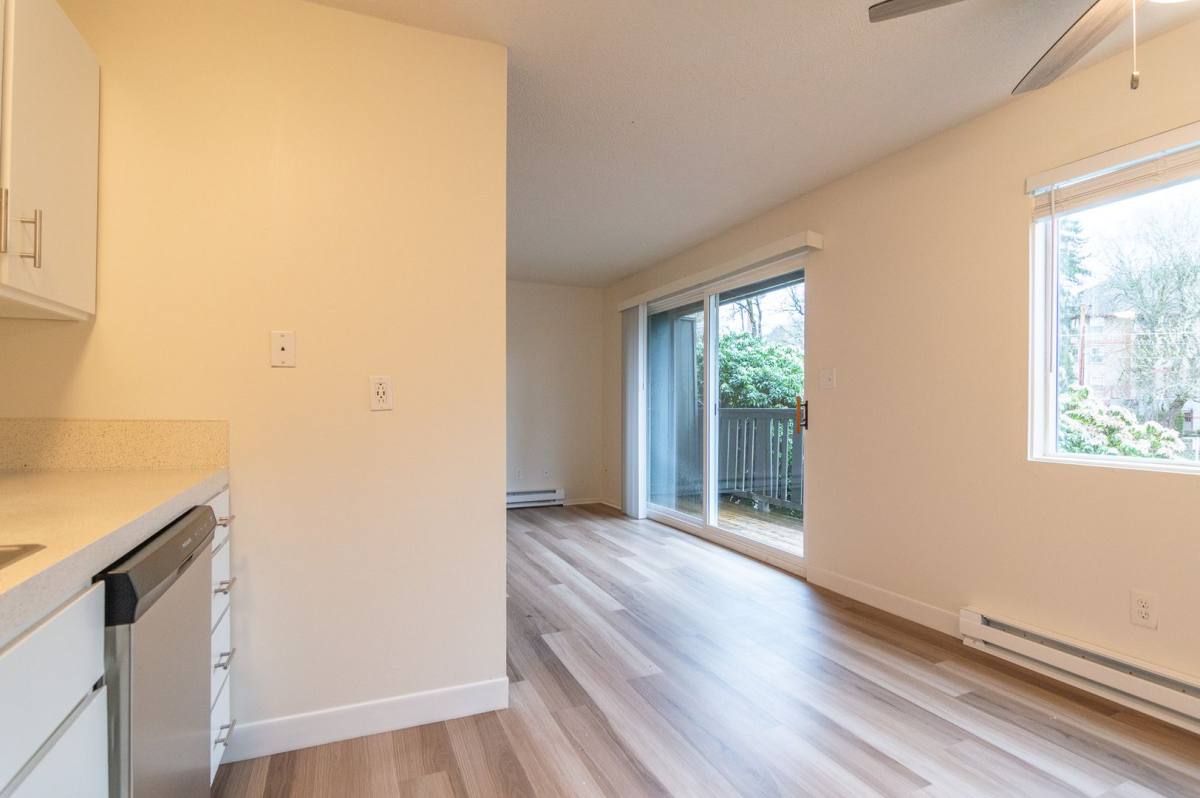 Apartment for rent at 6225-6235 SW Burlingame, Portland, OR 97239