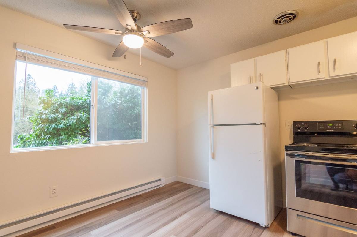 Apartment for rent at 6225-6235 SW Burlingame, Portland, OR 97239
