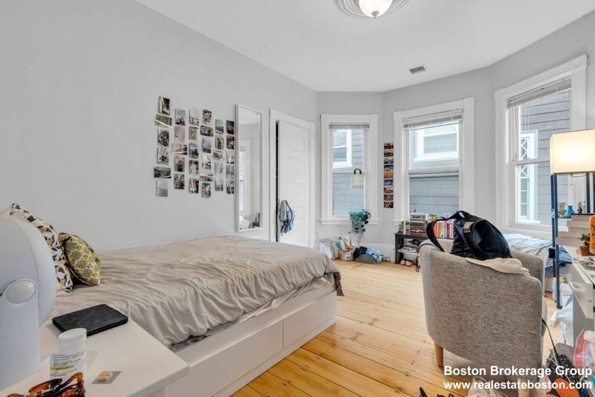 Apartment for rent at 192 Saint Alphonsus St #4, Roxbury Crossing, MA 02120