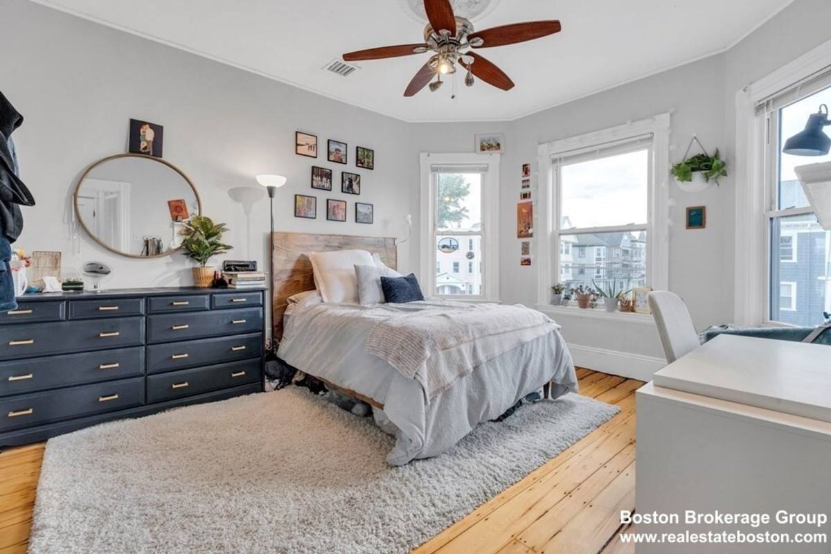 Apartment for rent at 192 Saint Alphonsus St #4, Roxbury Crossing, MA 02120