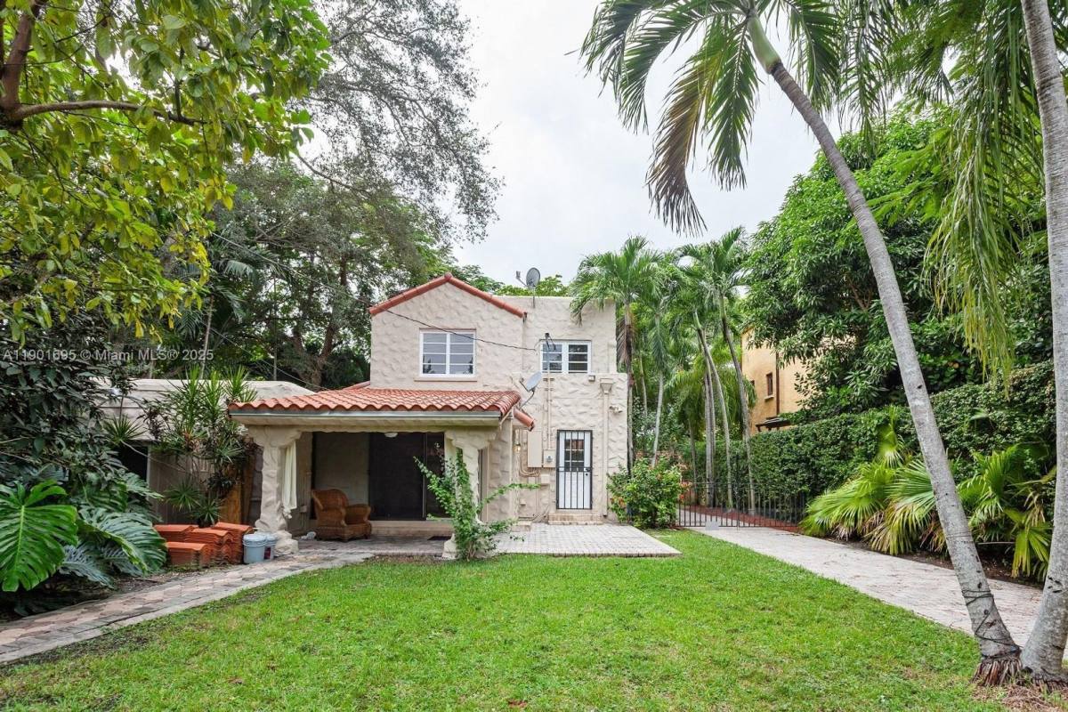House for rent at 1109 Ferdinand St, Miami, FL 33134