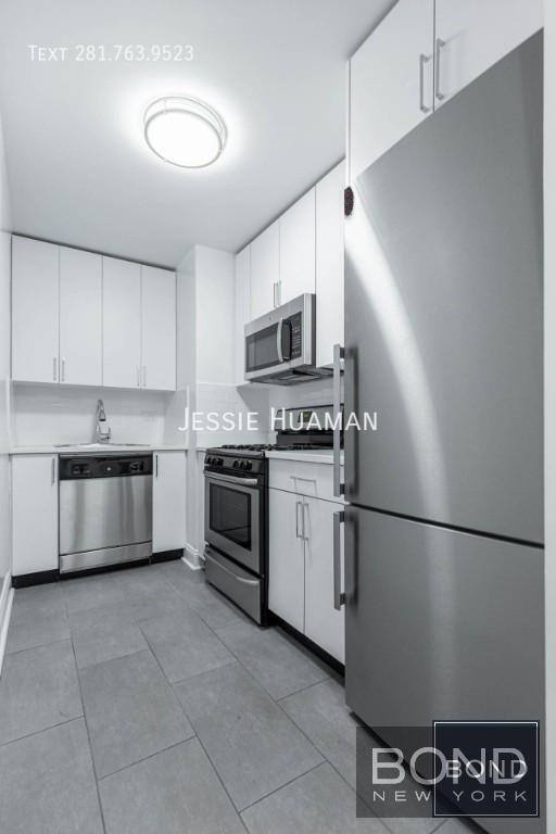 Apartment for rent at 96 Fifth Ave #17EE, New York, NY 10011