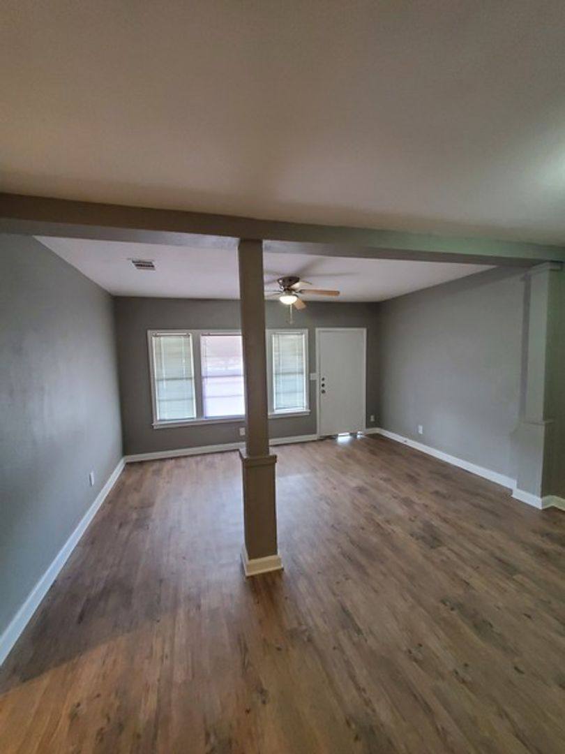 Apartment for rent at 400 Pfeil St, Schertz, TX 78154