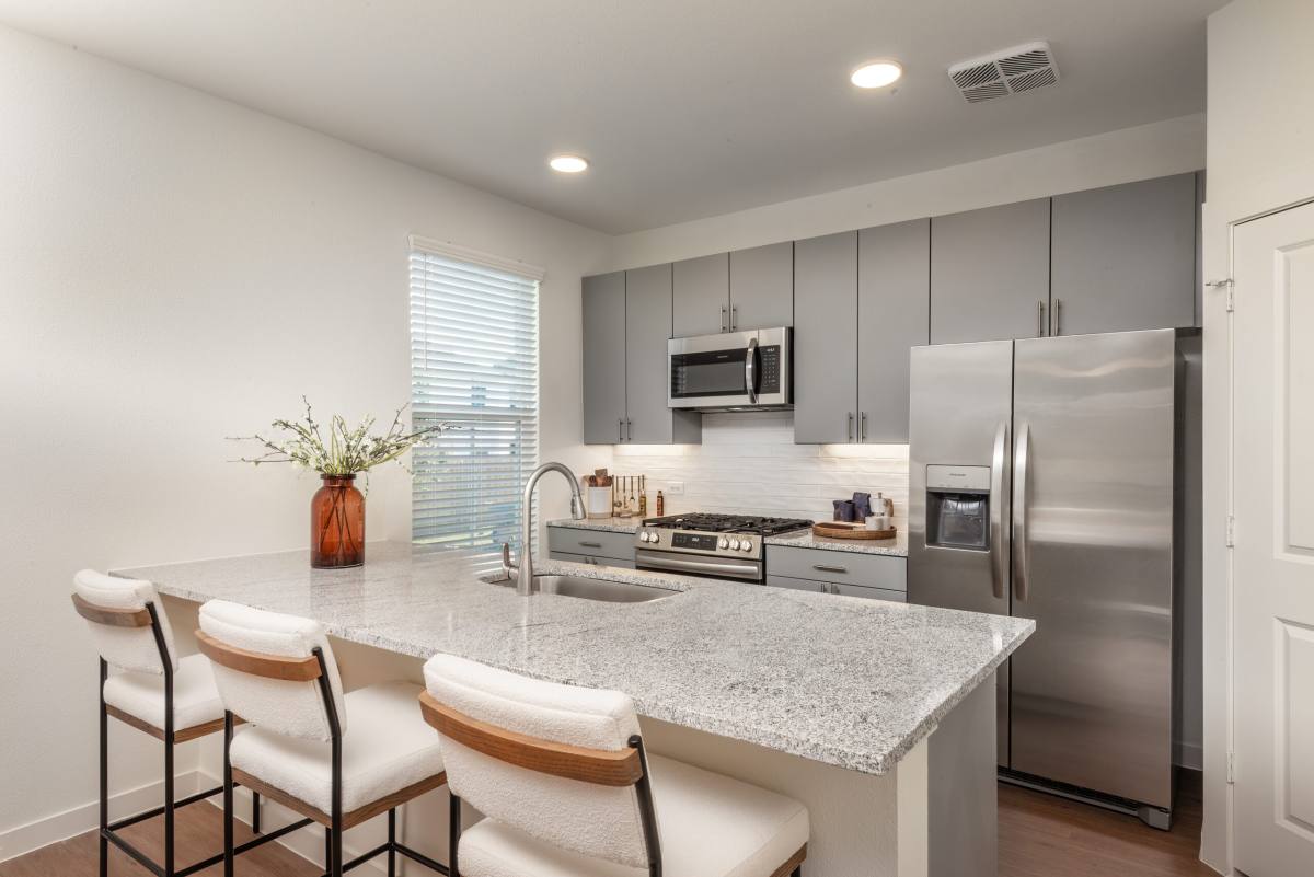Apartment for rent at 2310 Yellow Warbler Dr #C8-83, Leander, TX 78641