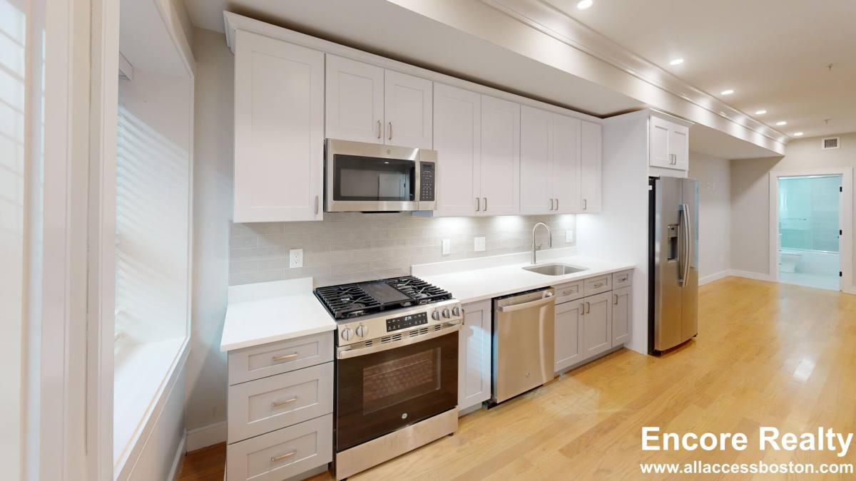 Apartment for rent at 230 Tremont St #7, Boston, MA 02116