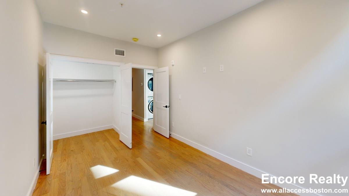 Apartment for rent at 230 Tremont St #7, Boston, MA 02116