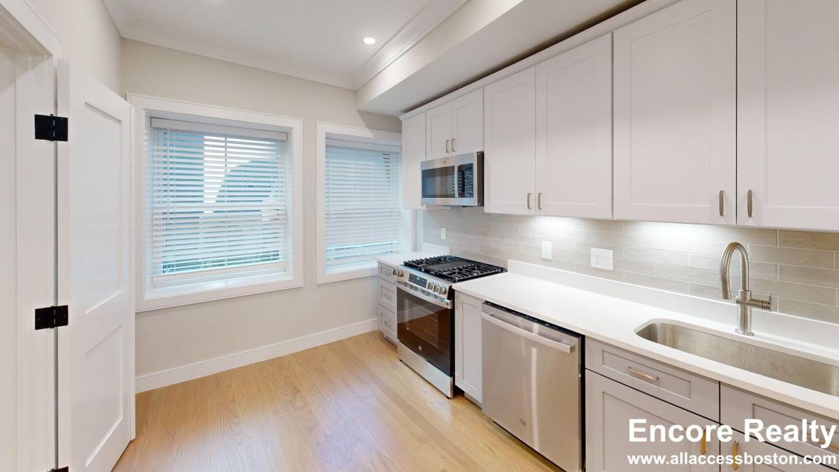 Apartment for rent at 230 Tremont St #7, Boston, MA 02116