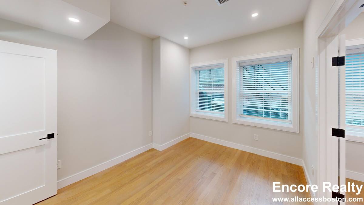 Apartment for rent at 230 Tremont St #7, Boston, MA 02116