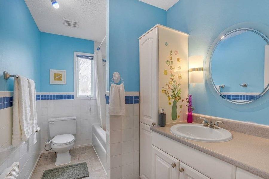 Apartment for rent at 8030 Broadway St, San Antonio, TX 78209