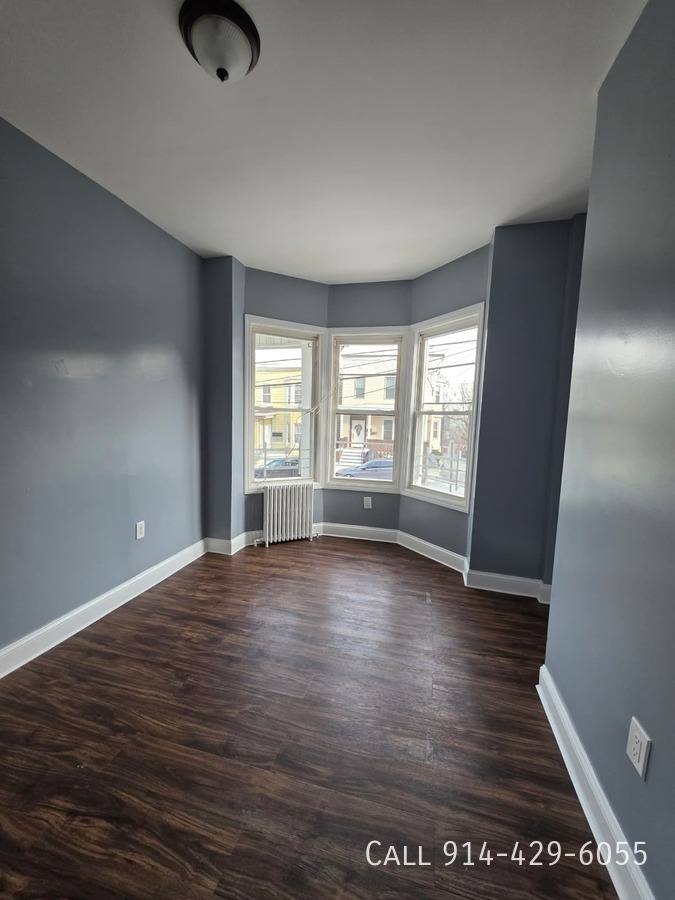 Apartment for rent at 76 Chestnut St #1L, Yonkers, NY 10701